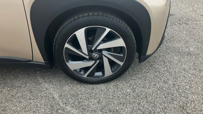 Toyota Aygo X 1.0 VVT-i Edge 5dr Petrol Hatchback